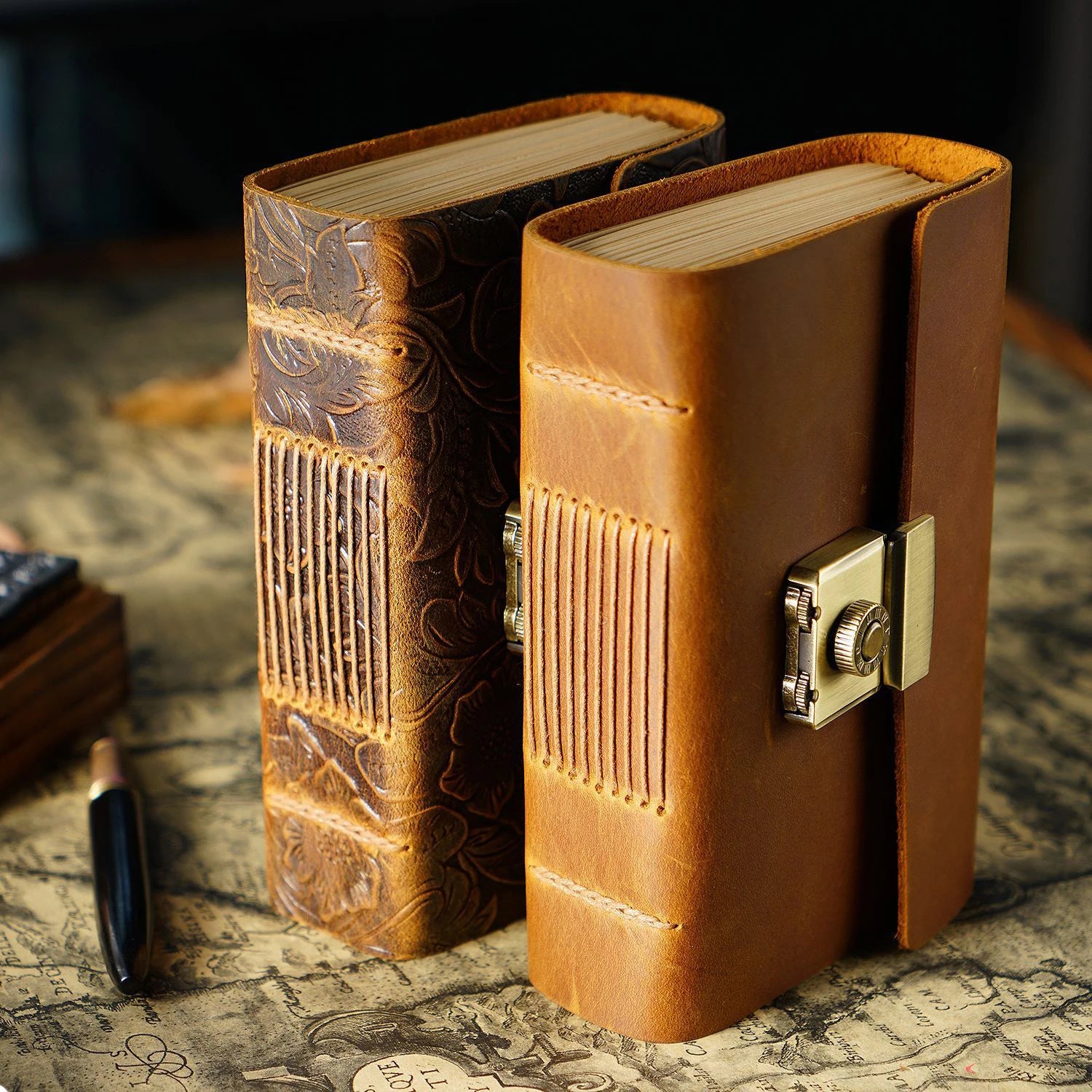 Retro Notepad Loose-leaf Diary Hand Account Book Password Lock Brown Stationery Gift Men and Women Handmade Cowhide Notebook