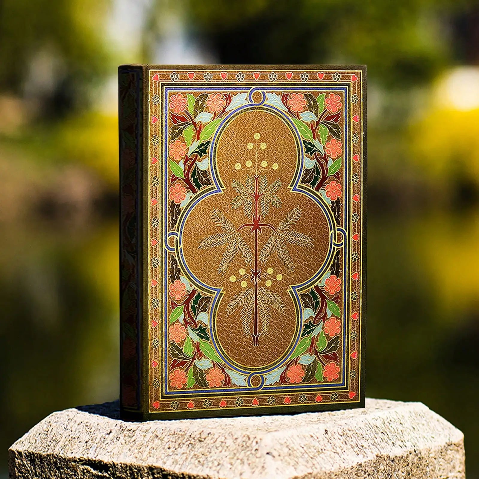 256-Page Vintage Floral Journal - Gold Foil Hardcover Diary with Bookmark, Butterfly Colored Pages, Luxury Travel Notebook&Gift
